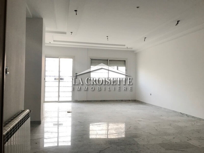 Appartement S+4 à Ain Zaghouan El Wahat