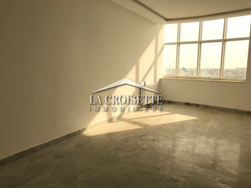 Appartement S+4 avec terrasse aux jardins de Carthage