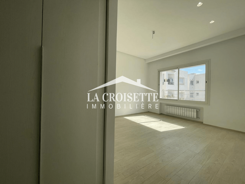 Appartement S+2 à La Soukra