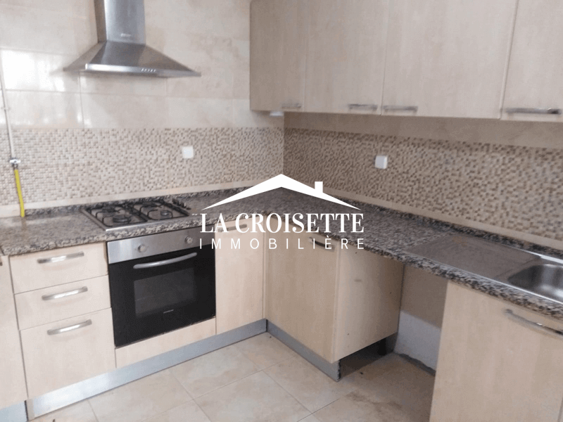 Appartement S+3 à La Soukra