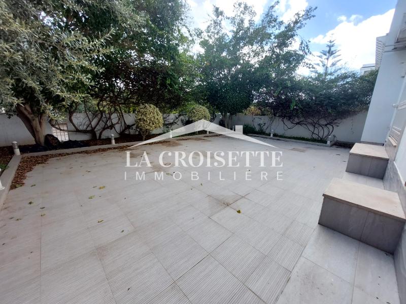 Appartement S+3 avec terrasse à La Marsa