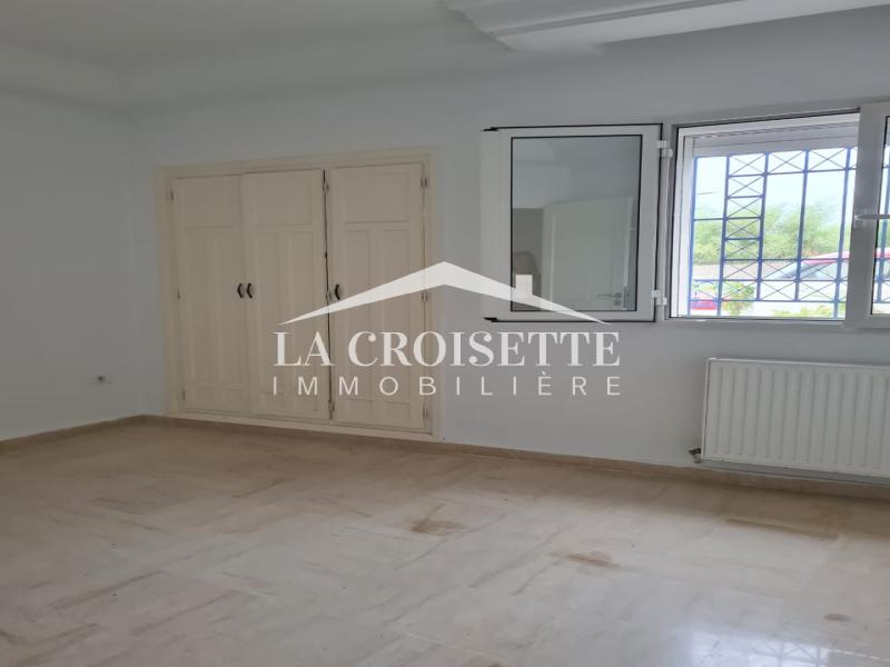 Appartement S+3 vue sur mer à Gammarth