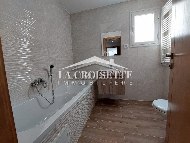 Appartement S+3 à La Soukra