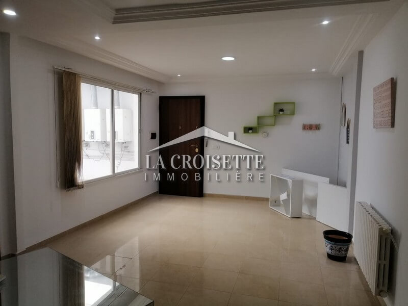 Bureau H+1 au coeur de la Marsa 