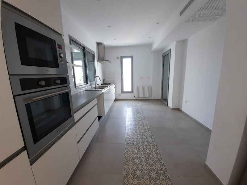 Duplex S+3 à La Marsa 