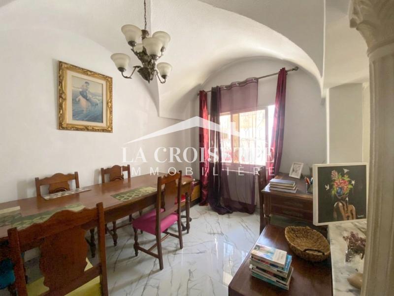 Duplex S+3 meublé à La Marsa