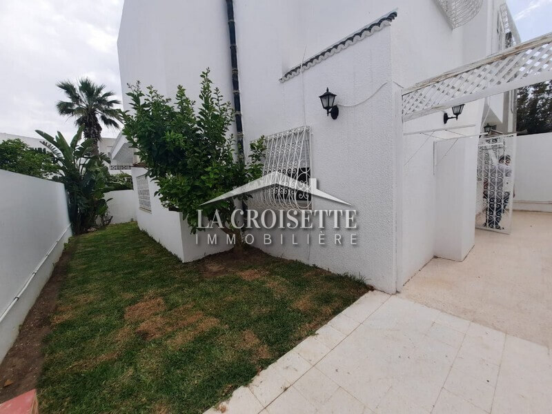 Duplex S+3 avec jardin à La Marsa 