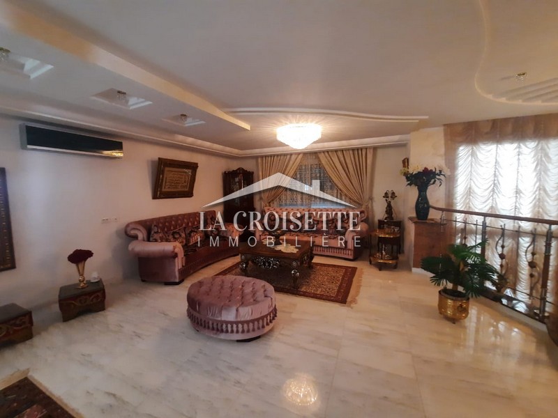 Duplex S+4 à Ain Zaghouan Nord