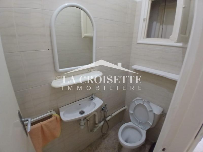 Duplex meublé S+3 avec terrasse à La Marsa