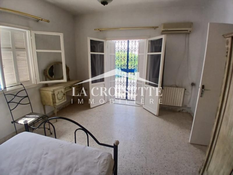 Duplex meublé S+3 avec terrasse à La Marsa