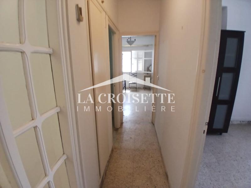 Duplex meublé S+3 avec terrasse à La Marsa