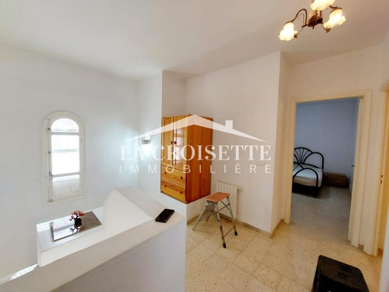 Duplex S+4 avec jardin à La Marsa