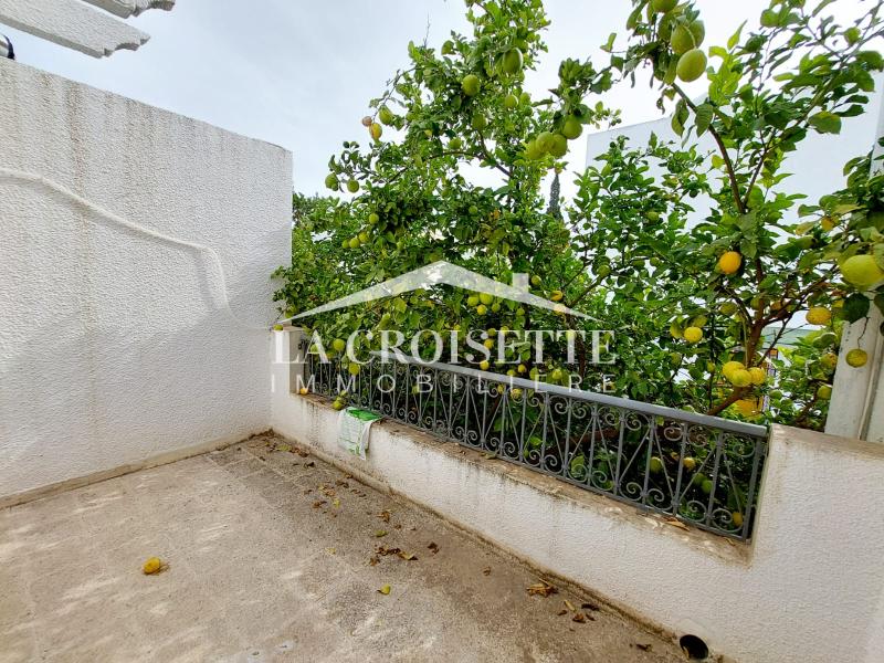 Duplex S+4 avec jardin à La Marsa