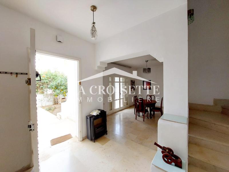 Duplex S+4 avec jardin à La Marsa