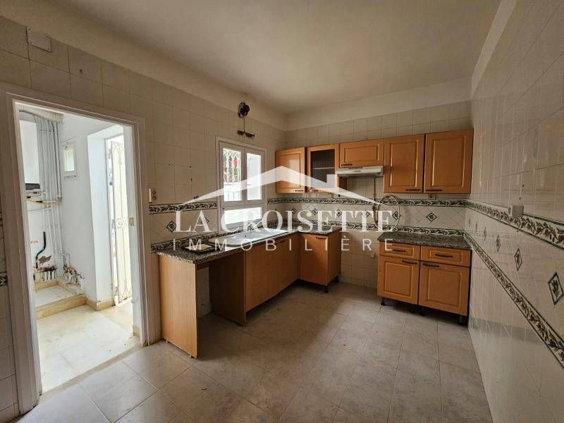 Duplex S+3 avec Jardin à La Marsa