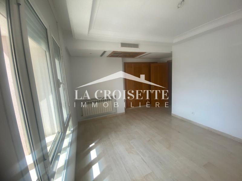 Duplex S+3 avec jardin à La Marsa