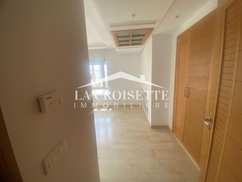 Duplex S+3 avec jardin à La Marsa