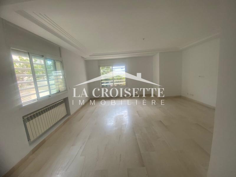 Duplex S+3 avec jardin à La Marsa