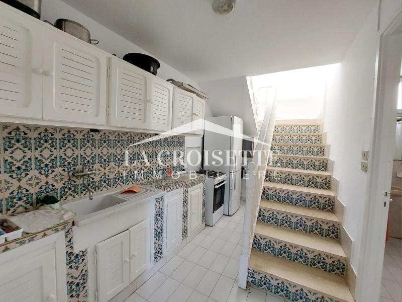 Duplex meublé S+1 pieds dans l'eau à La Marsa