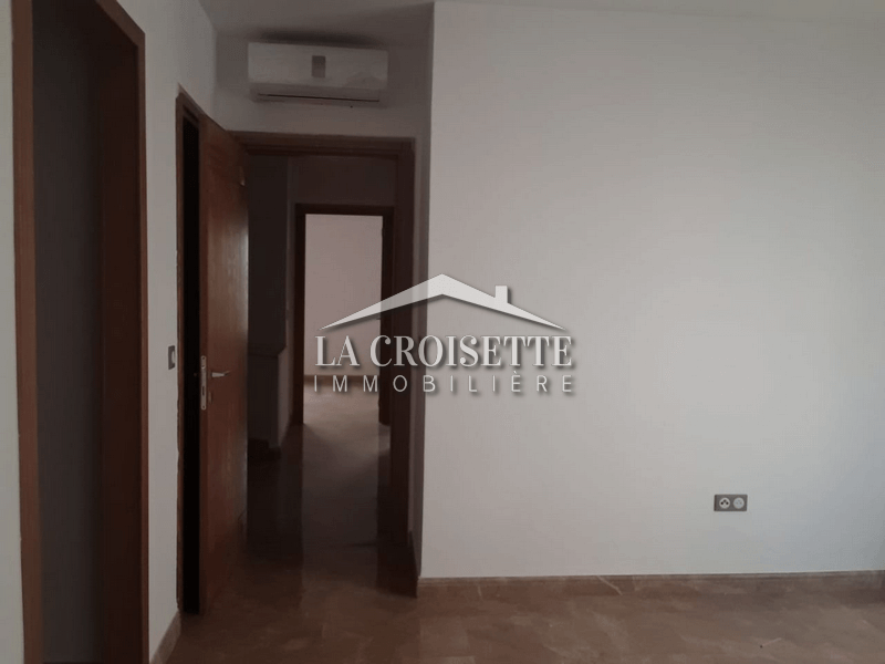 Duplex S+3 avec jardin à Ain Zaghouan 