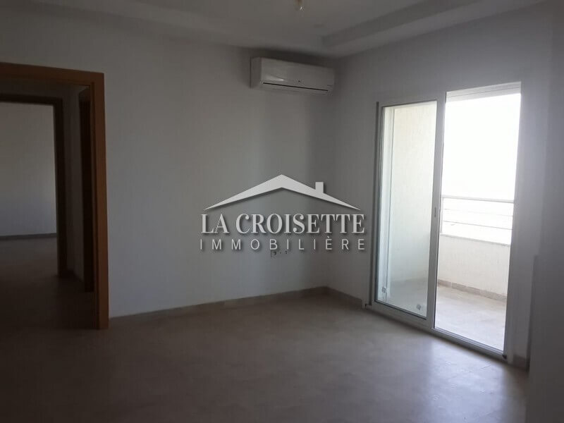 Duplex S+3 avec jardin à La Soukra 