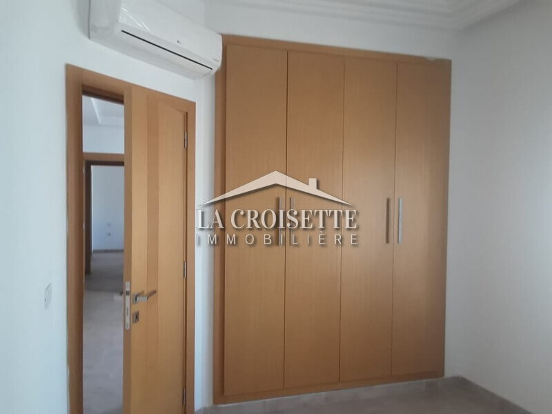 Duplex S+3 avec jardin à La Soukra 