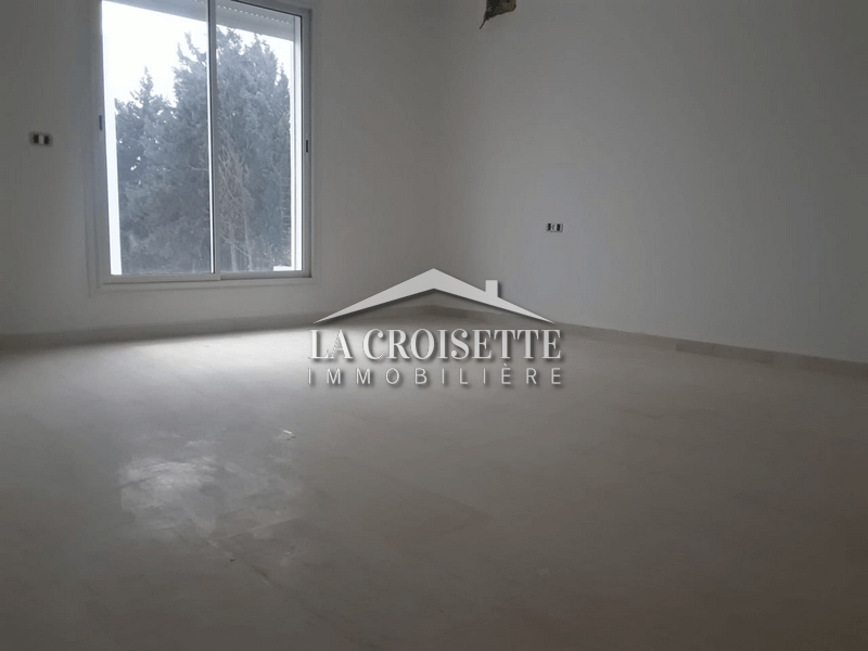 Duplex S+3 avec jardin à La Soukra 