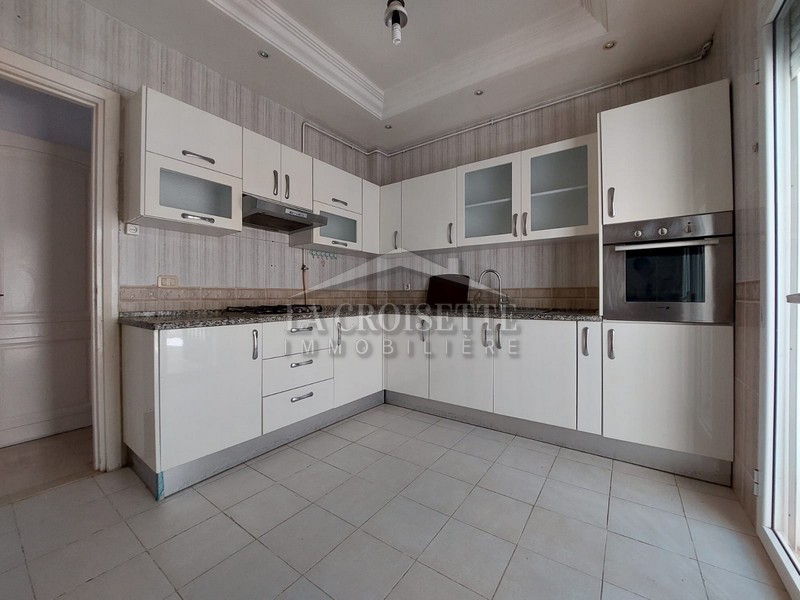 Duplex S+3 à Ain Zaghouan 