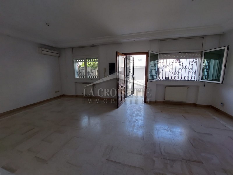 Duplex S+3 à Ain Zaghouan 