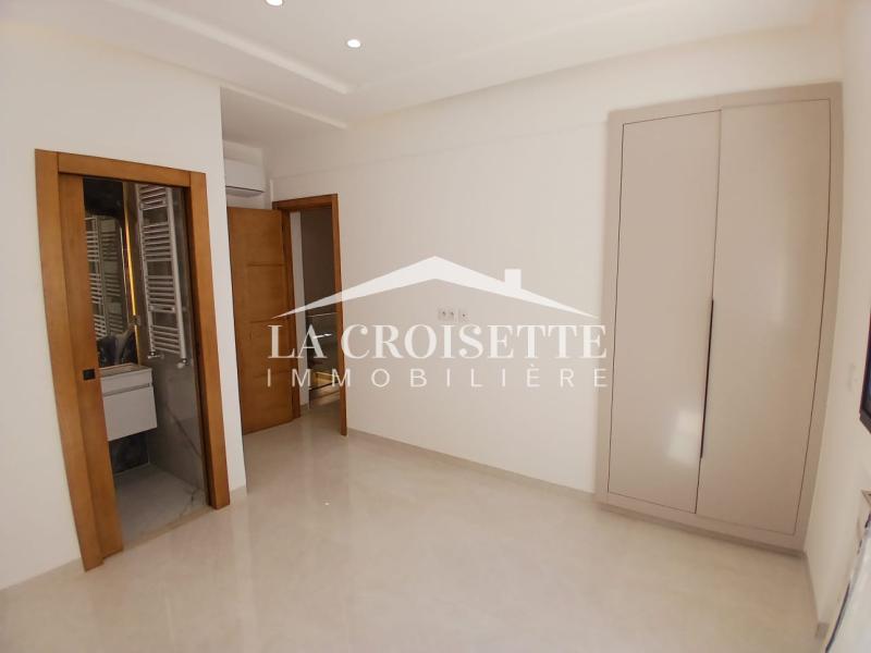 Duplex S+4 avec jardin aux Jardins de Carthage