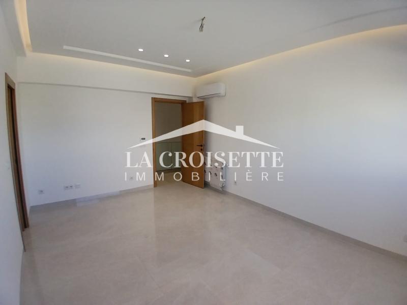 Duplex S+4 avec jardin aux Jardins de Carthage