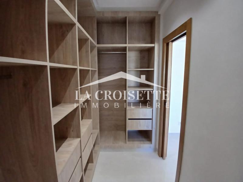 Duplex S+4 avec jardin aux Jardins de Carthage
