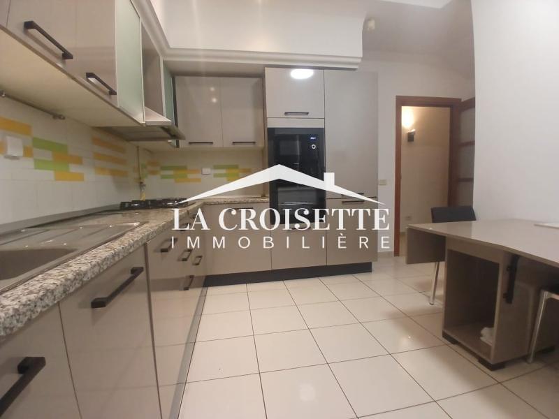 Duplex S+4 avec jardin au Lac 2