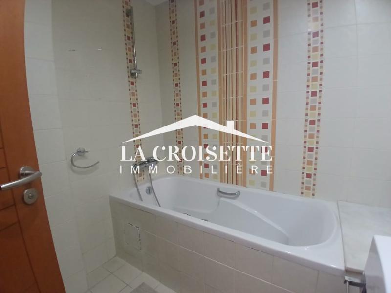 Duplex S+4 avec jardin au Lac 2