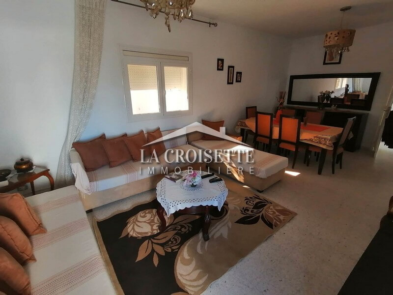 Joli étage de villa meublé à La Marsa