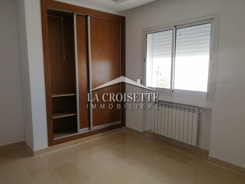 Etage de villa S+3 à La Marsa 