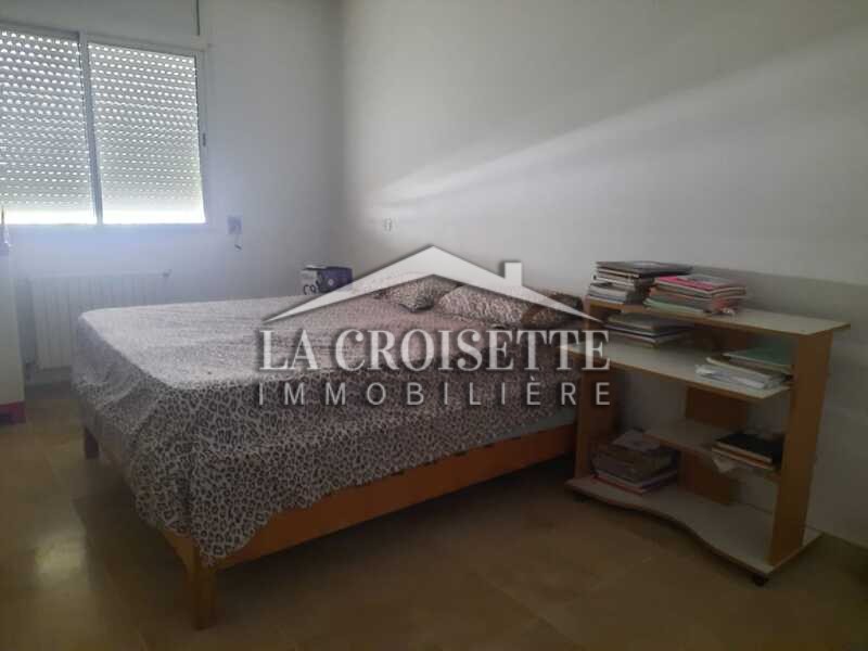 Étage de villa S+4 à La Marsa