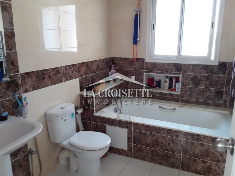 Etage de villa S+3 à Ain Zaghouan Sud 