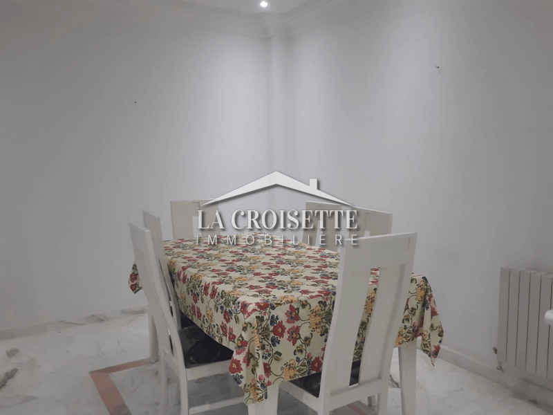 Etage de villa S+3 meublé à La Marsa