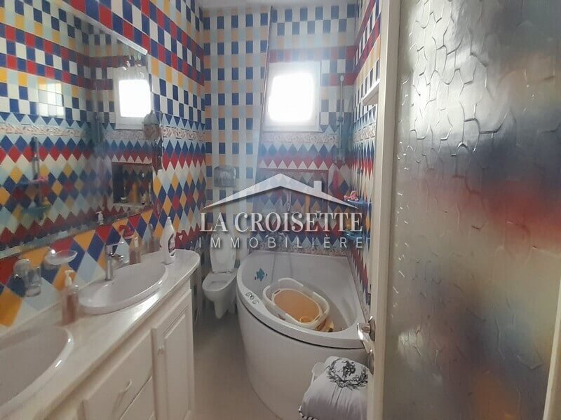 Appartement S+3 meublé à La Marsa