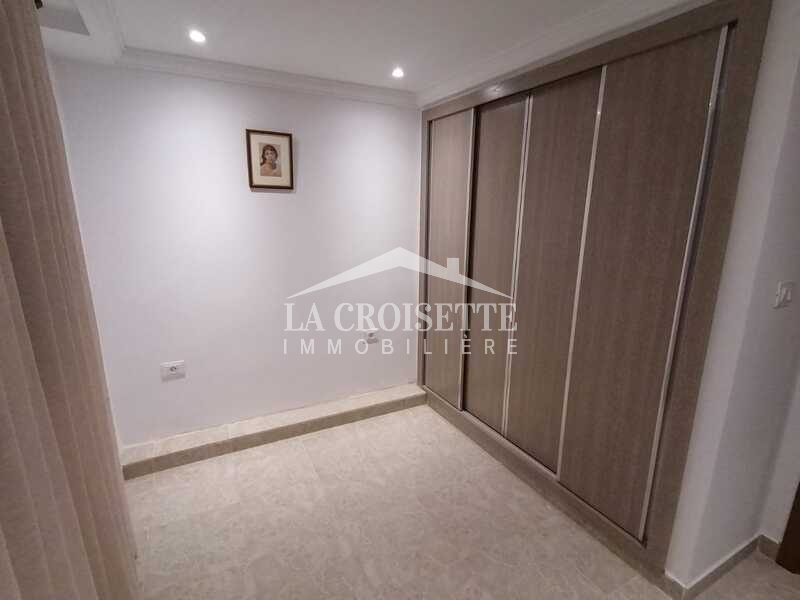 Etage de villa S+2 à La Marsa