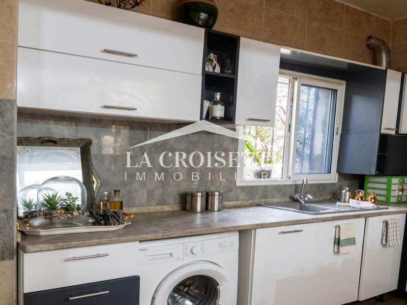 Etage de villa S+2 à La Marsa