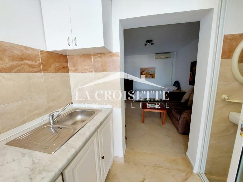 Rez-de-chaussée de villa meublé S+3 avec  Jardin à La Marsa