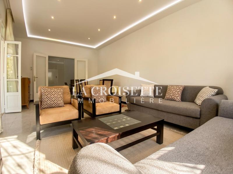 Rez-de-chaussée de villa meublé S+3 avec jardin