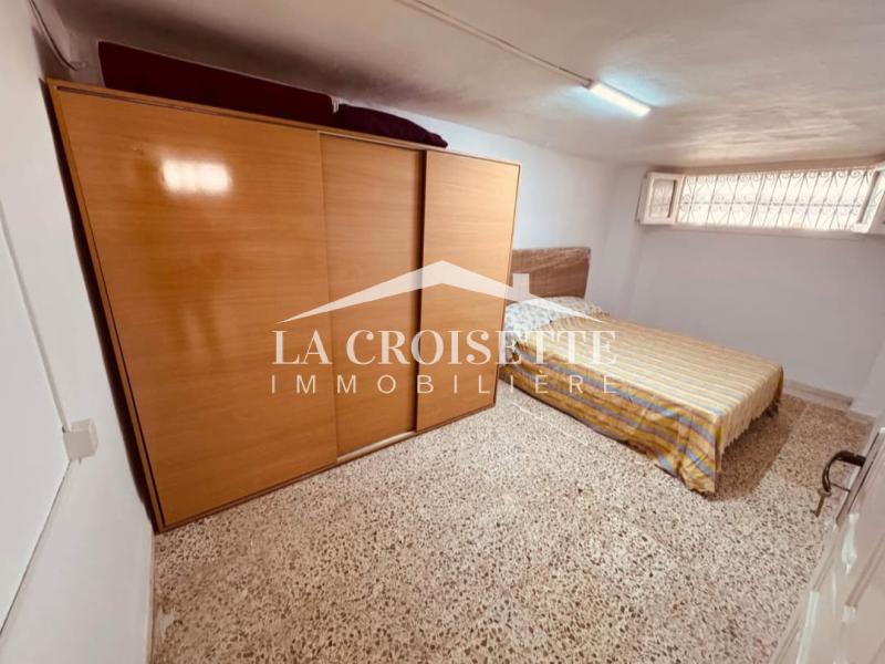 Rez-de-jardin de villa S+2 meublé à La Marsa