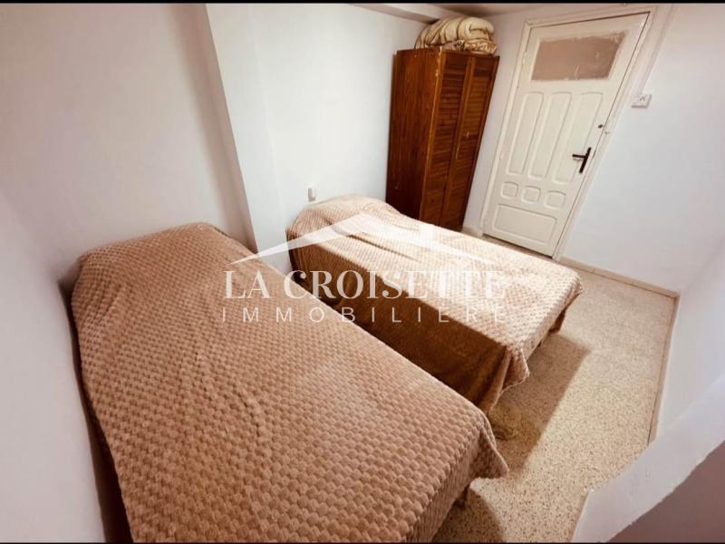 Rez-de-jardin de villa S+2 meublé à La Marsa
