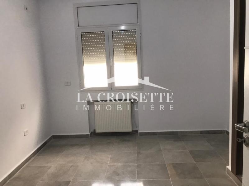 Rez-de-chaussée de villa S+3 à La Marsa