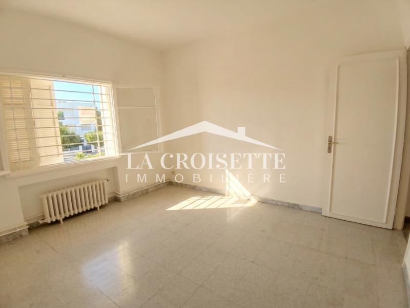 Rez-de-chaussée S+3 vue sur mer à La Marsa