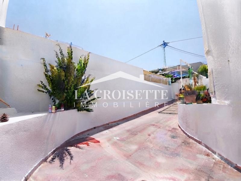Rez-de-chaussée de villa S+3 à La Marsa