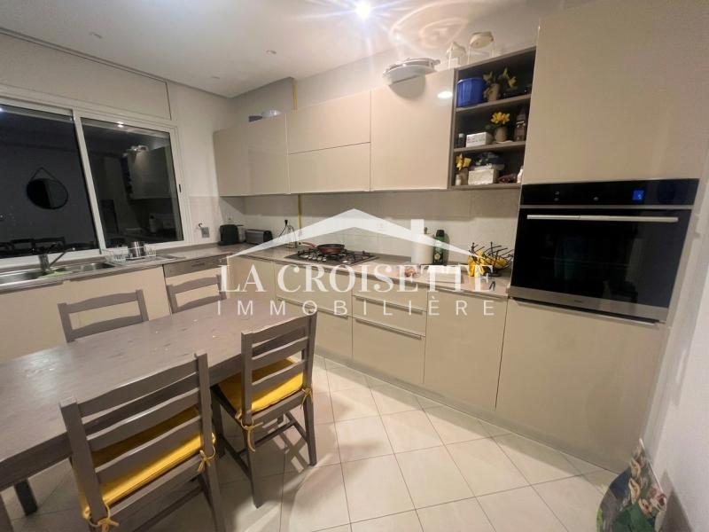 Triplex S+4 à La Marsa
